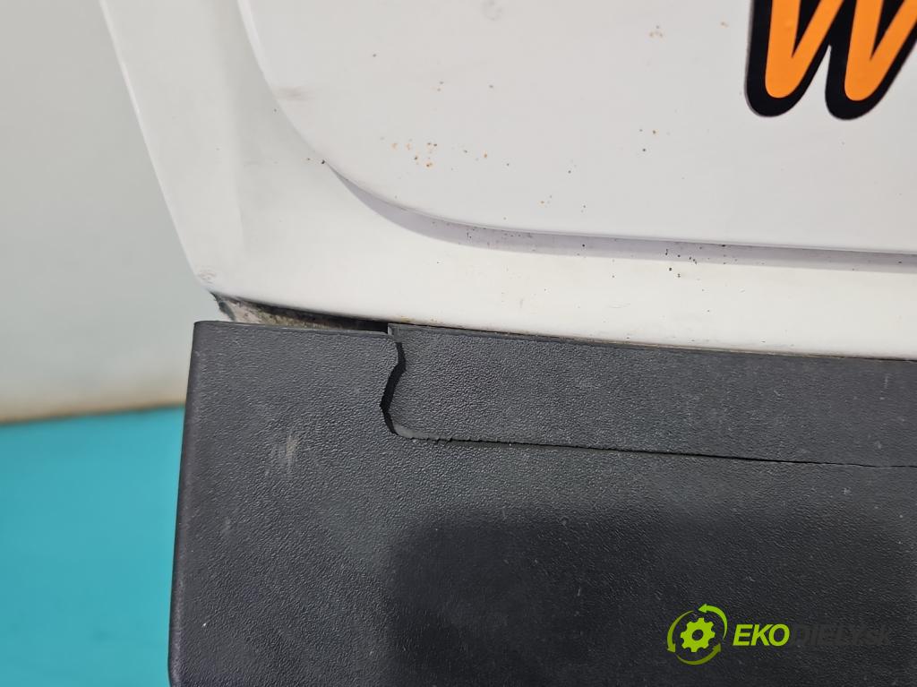 Opel Combo D 2011-2018 1.3 cdti 90 hp manual 66 kW 1251 cm3 5- zadní kufrové dveře  (Zadní kapoty)