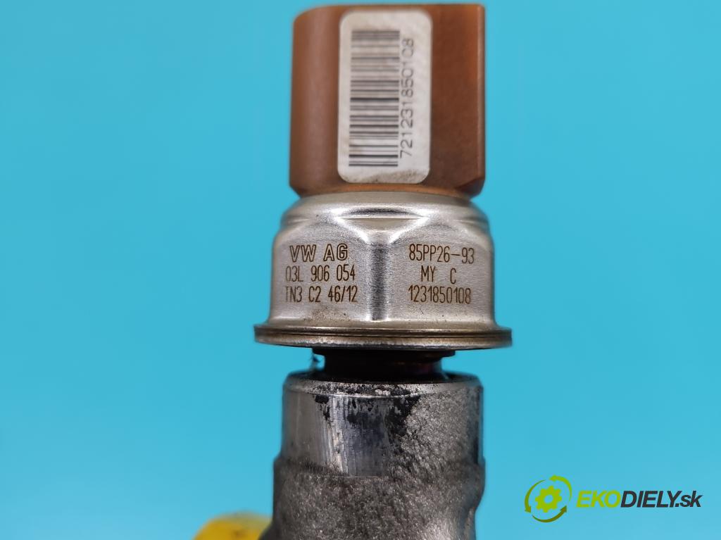 Vw Passat B7 2010-2014 2.0 tdi 140 HP manual 103 kW 1968 cm3 5- lišta vstrekovacia 03L089N (Vstrekovacia lišta)