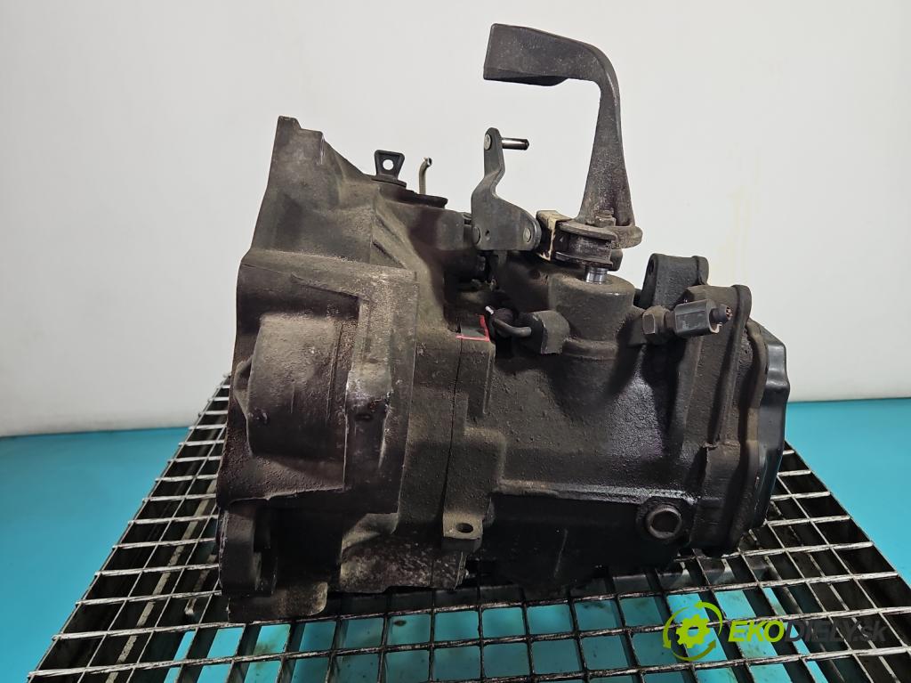 Vw Golf IV 1997-2003 1.9 tdi 90 HP manual 66 kW 1896 cm3 5- prevodovka stupeň,rýchlosť manual EGR