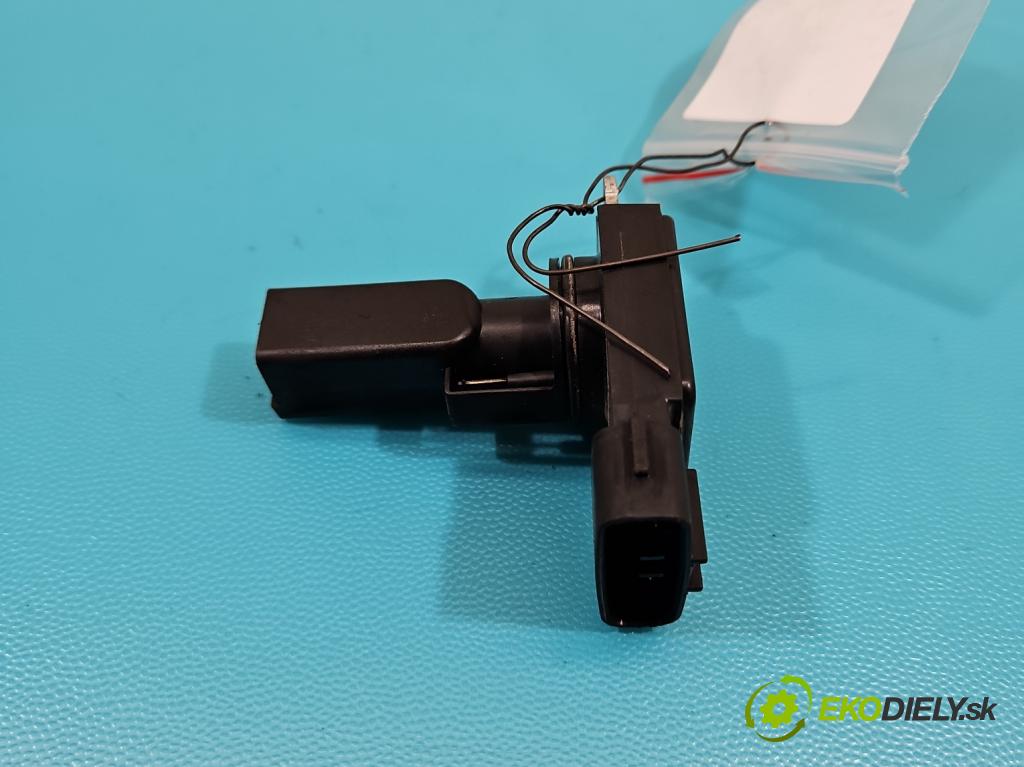 Toyota Corolla E12 2001-2009 2.0 D4D 90 HP manual 66 kW 1995 cm3 5- průtokoměr: 22204-27010 (Váha vzduchu)