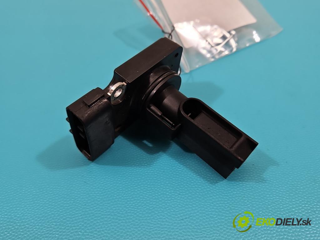 Toyota Corolla E12 2001-2009 2.0 D4D 90 HP manual 66 kW 1995 cm3 5- průtokoměr: 22204-27010 (Váha vzduchu)