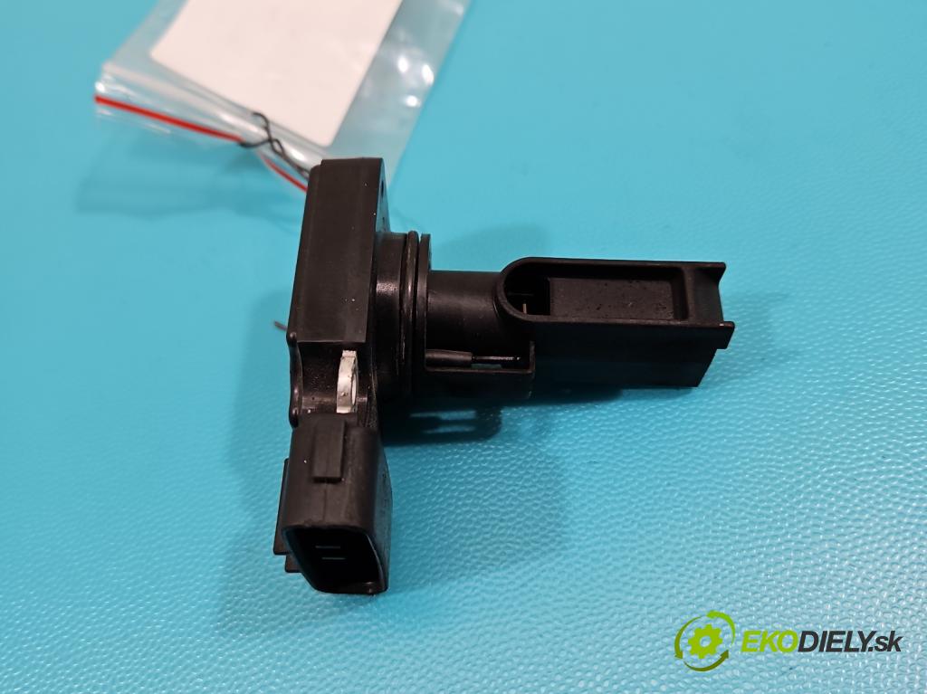 Toyota Corolla E12 2001-2009 2.0 D4D 90 HP manual 66 kW 1995 cm3 5- průtokoměr: 22204-27010 (Váha vzduchu)