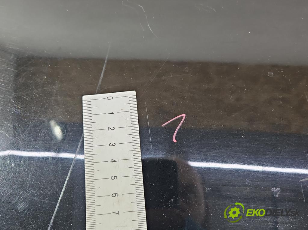 Bmw 5 E60 2003-2010 2.5d 177 hp automatic 130 kW 2497 cm3 4- zadní kufrové dveře  (Zadní kapoty)