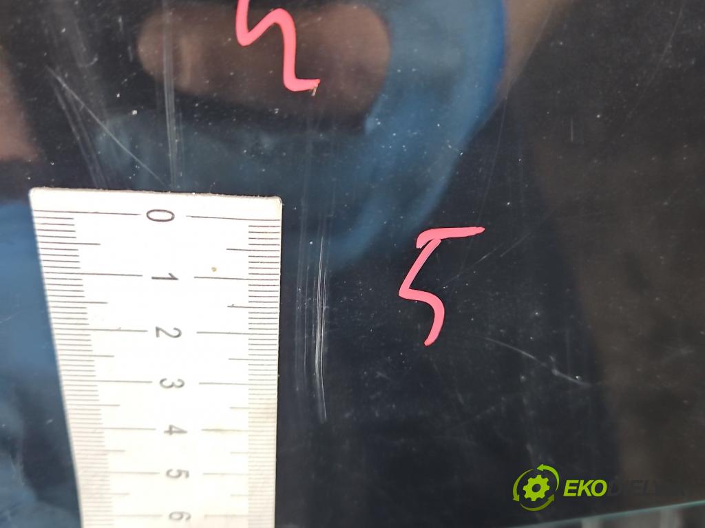 Bmw 5 E60 2003-2010 2.5d 177 hp automatic 130 kW 2497 cm3 4- zadní kufrové dveře  (Zadní kapoty)