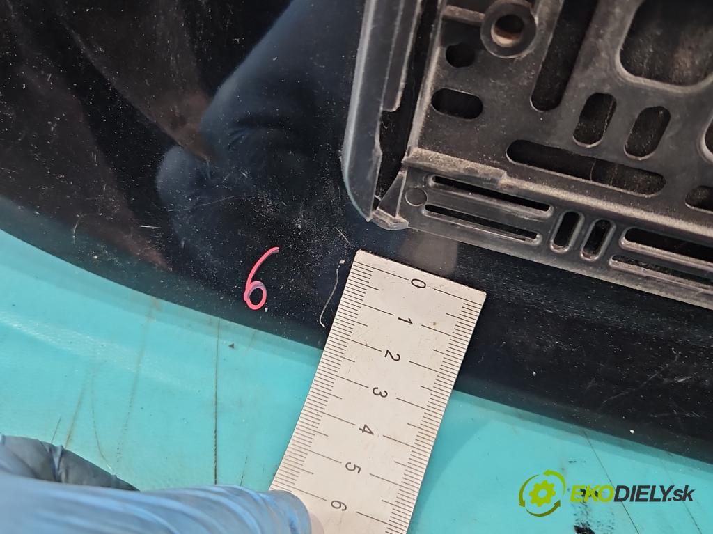 Bmw 5 E60 2003-2010 2.5d 177 hp automatic 130 kW 2497 cm3 4- zadní kufrové dveře  (Zadní kapoty)