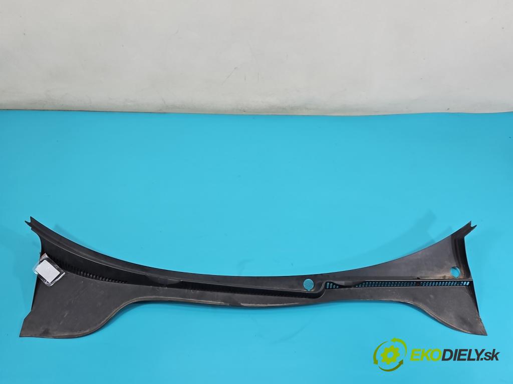 Vw Golf V 2003-2009 2.0 tdi 140 HP automatic 103 kW 1968 cm3 3- torpédo 1K1819415A (Torpédo (plast pod čelným sklom))