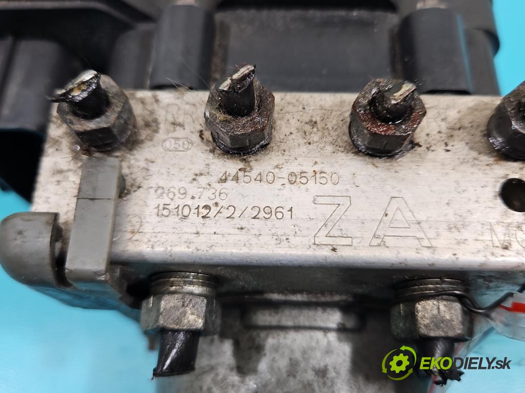 Toyota Avensis III T27 2009-2018 2.0 D4D 143 HP manual 105 kW 1995 cm3 5- čerpadlo abs 44540-05150 (Pumpa ABS)