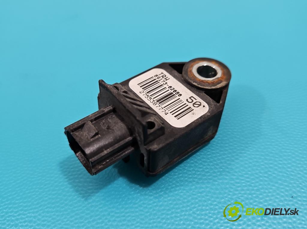 Toyota Avensis III T27 2009-2018 2.0 D4D 143 HP manual 105 kW 1995 cm3 5- snímač šokovat: 89173-02080 (Snímač nárazu)