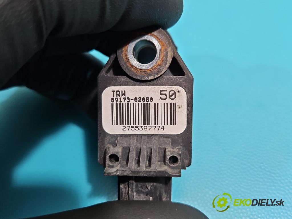 Toyota Avensis III T27 2009-2018 2.0 D4D 143 HP manual 105 kW 1995 cm3 5- snímač šokovat: 89173-02080 (Snímač nárazu)