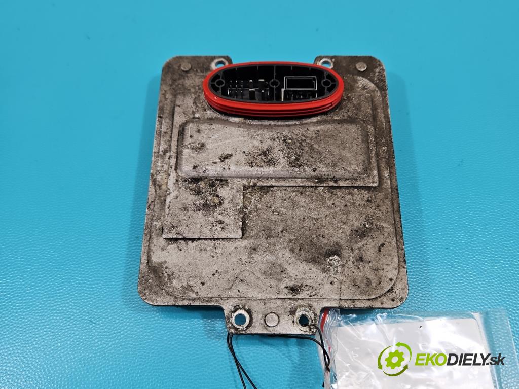 Mercedes E W212 2009-2016 3.0 CDI V6 231 HP automatic 170 kW 3000 cm3 5- střídač: xenon 5DC009060-20 (Riadiaca jednotka xenónu)