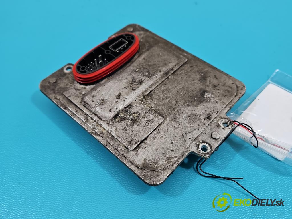 Mercedes E W212 2009-2016 3.0 CDI V6 231 HP automatic 170 kW 3000 cm3 5- střídač: xenon 5DC009060-20 (Riadiaca jednotka xenónu)