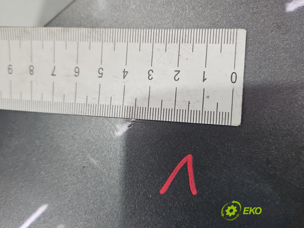 Vw Golf plus 1.6 SR 102 hp manual 75 kW 1595 cm3 5- blatnik přední levý  (Predné ľavé)