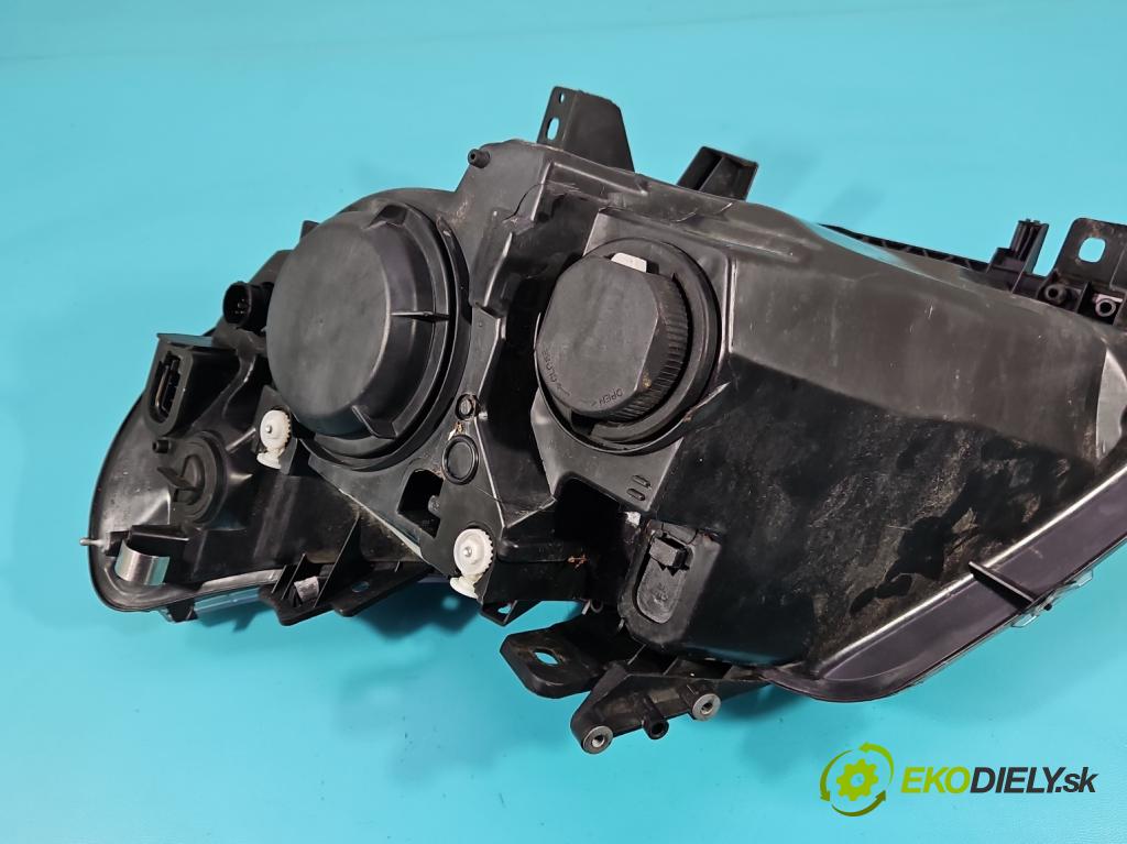 Peugeot Boxer II 2006-2018 2.2 hdi 120 HP manual 88 kW 2198 cm3 5- Reflektor: pravý  (Svetlo predné pravé)