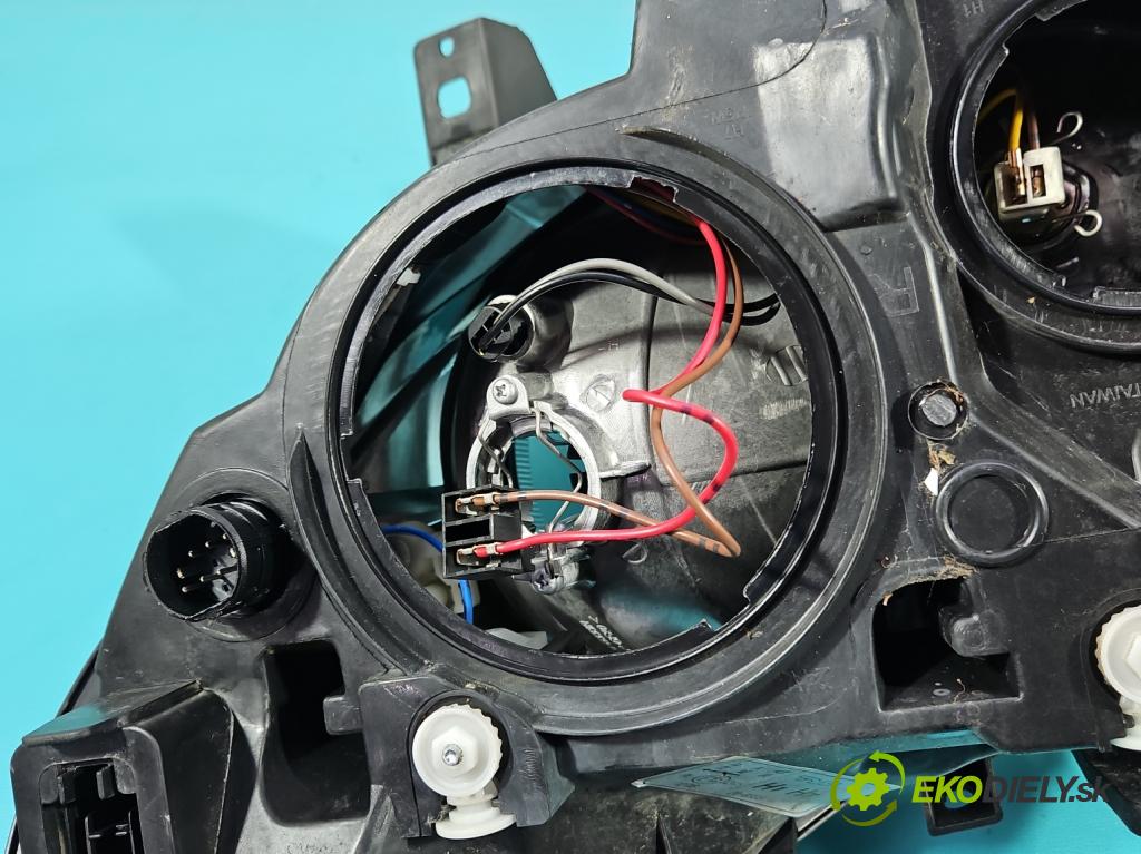 Peugeot Boxer II 2006-2018 2.2 hdi 120 HP manual 88 kW 2198 cm3 5- Reflektor: pravý  (Svetlo predné pravé)