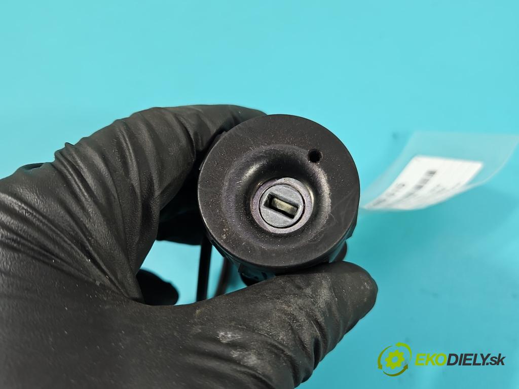 Peugeot 807 2002-2014 2.0 hdi 109 HP manual 80 kW 1997 cm3 5- Spínačka  (Spínacia skrinka)