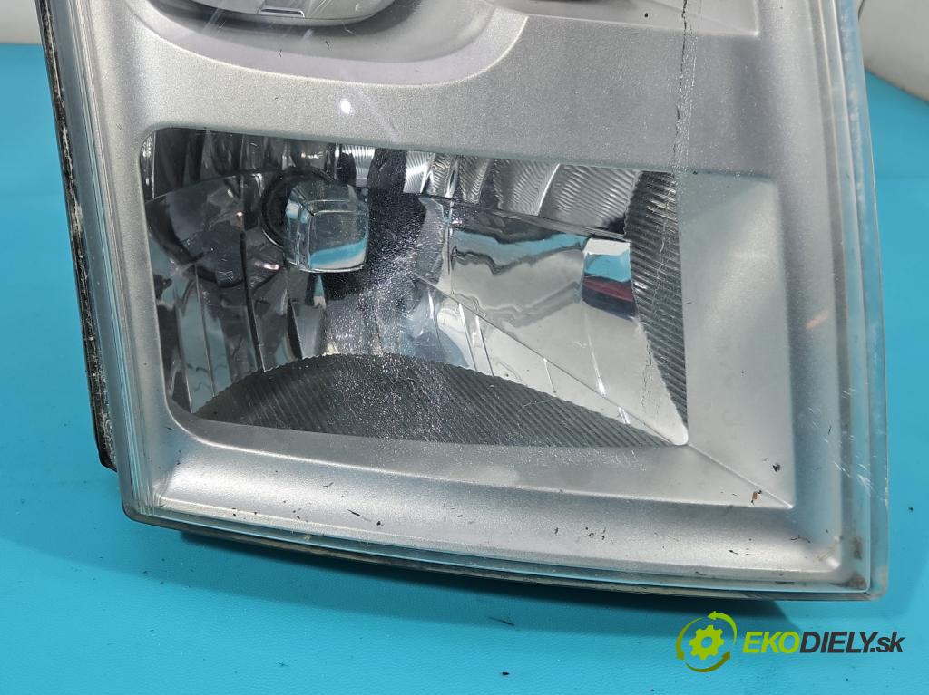 Ford Transit 2006-2013 2.2 tdci 110 HP manual 81 kW 2198 cm3 5- Reflektor: pravý  (Svetlo predné pravé)