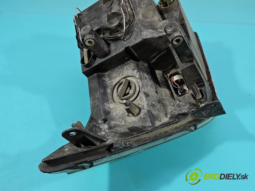 Ford Transit 2006-2013 2.2 tdci 110 HP manual 81 kW 2198 cm3 5- Reflektor: pravý  (Svetlo predné pravé)