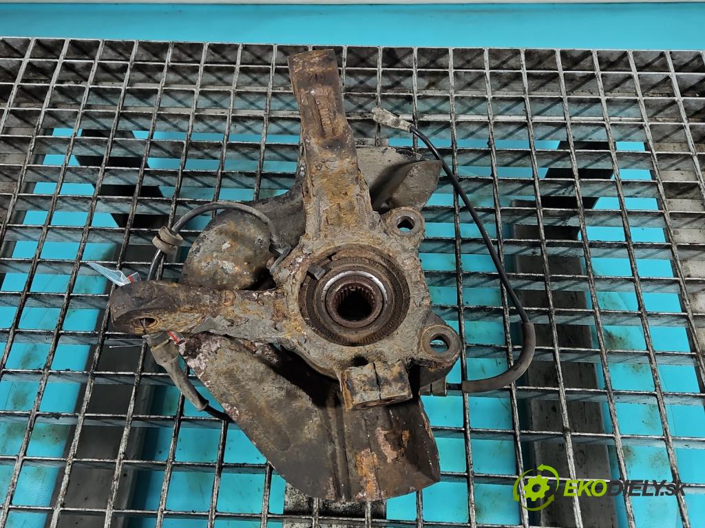 Peugeot 807 2002-2014 2.0 hdi 109 hp manual 80 kW 1997 cm3 5- náboj levé  (Náboje)