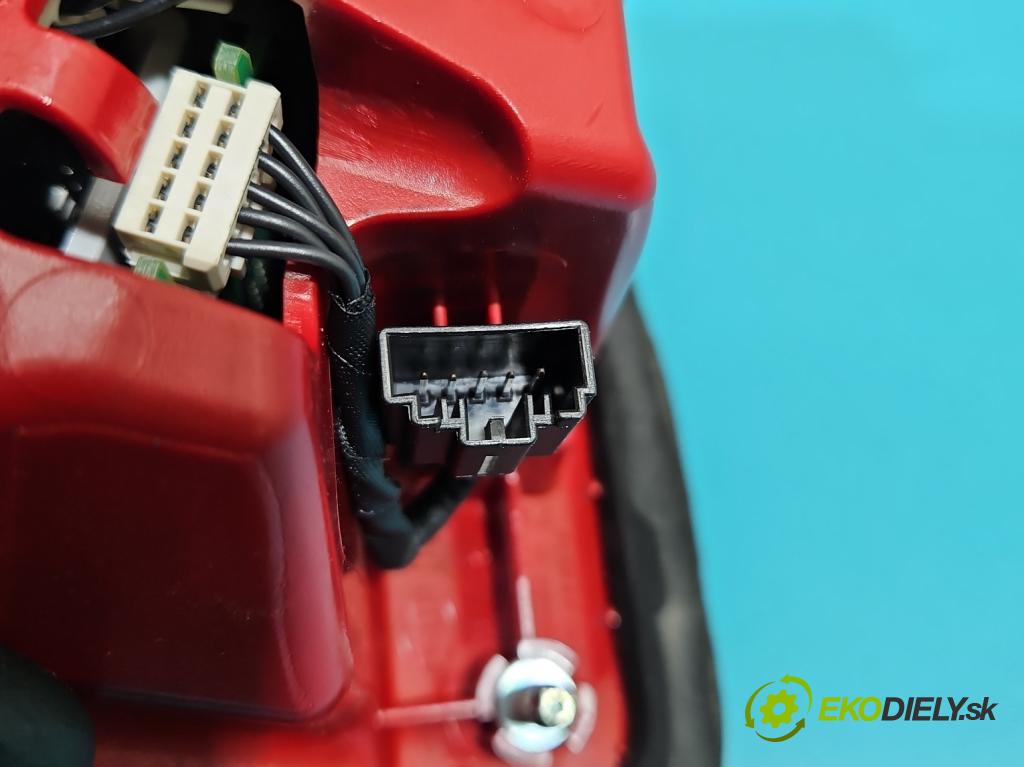 Audi A4 B8 2007-2015 1.8 TFSI 170 HP manual 125 kW 1798 cm3 4- svetlo / reflektor zadné pravé 8K5945094AC (Kľučka dverí ostatné)