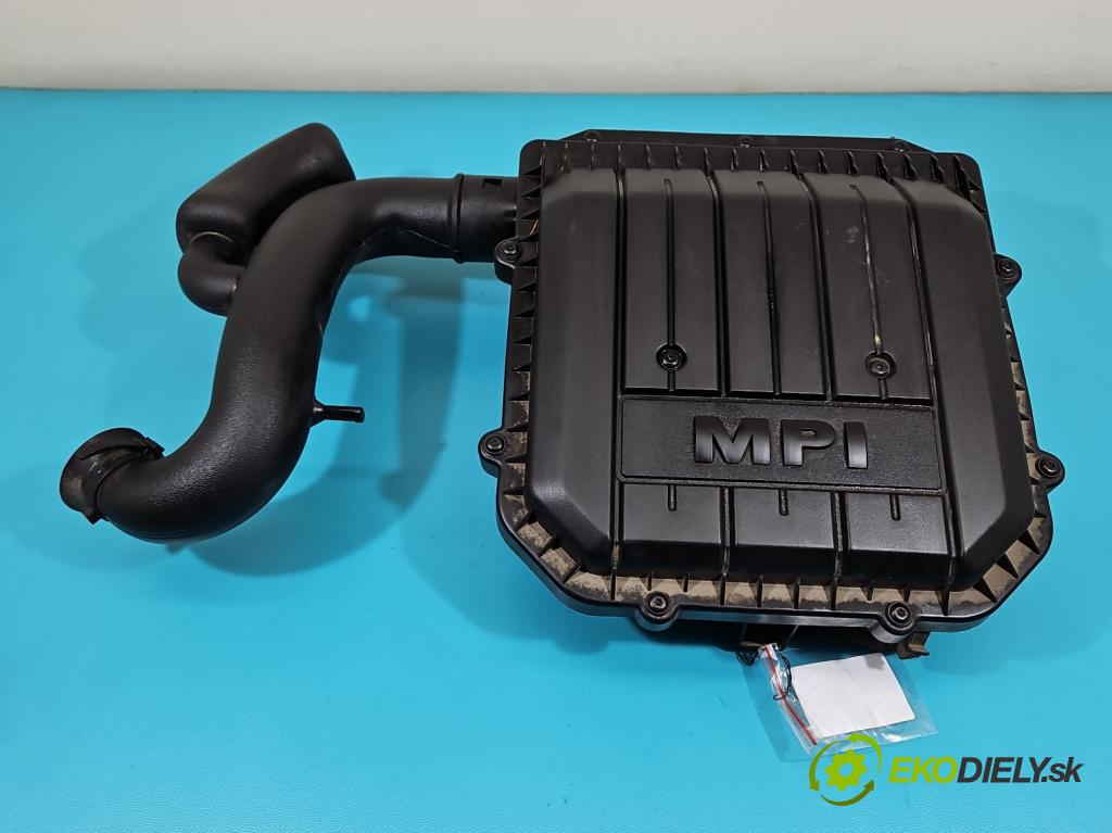 Skoda Fabia III 2014- 2021 1.0 MPI 60 hp manual 44 kW 999 cm3 5- obal filtra vzduchu 04C129611J (Kryty filtrů)