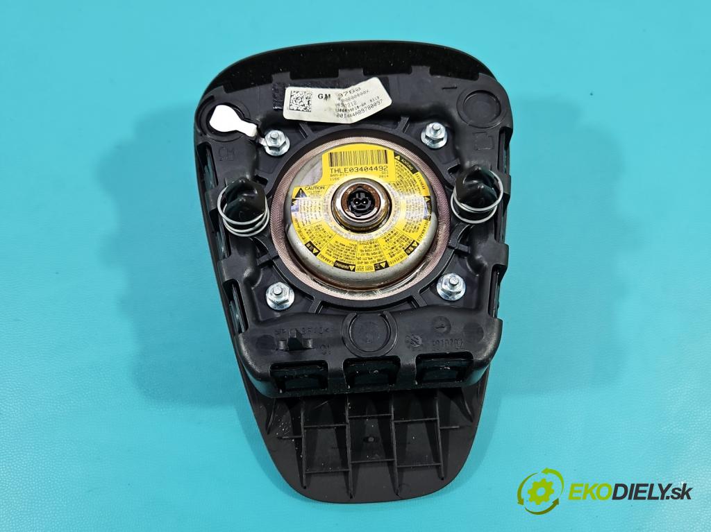 Opel Astra IV 2009-2015 1.6 16V 116 HP manual 85 kW 1598 cm3 5- airbag vzduch: Řidiči: 13299780 (Airbag)