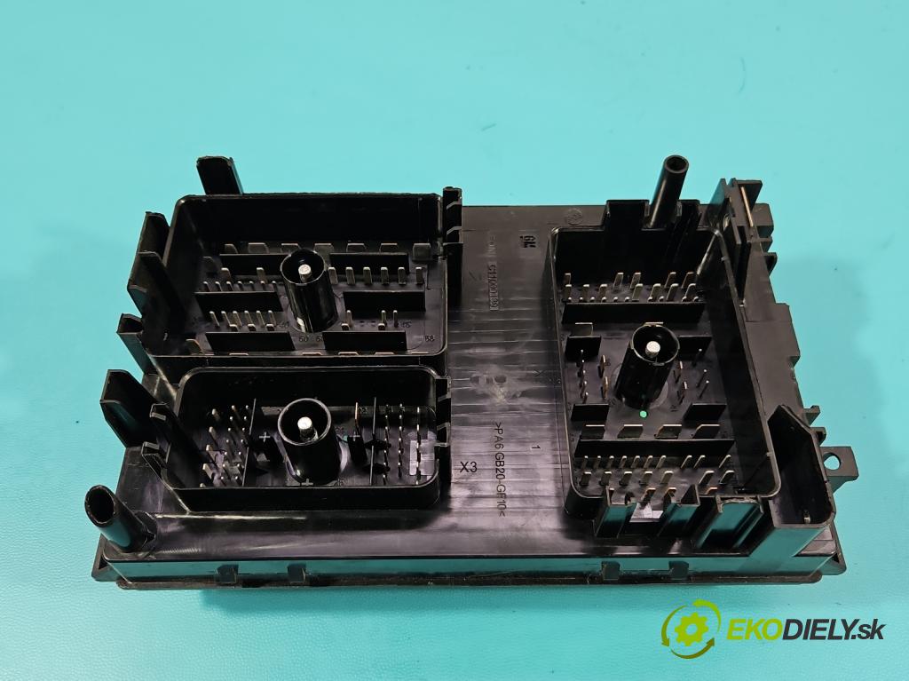 Opel Astra IV 2009-2015 1.6 16V 116 hp manual 85 kW 1598 cm3 5- skříňka pojistková 13368638 (Pojistkové skříňky)