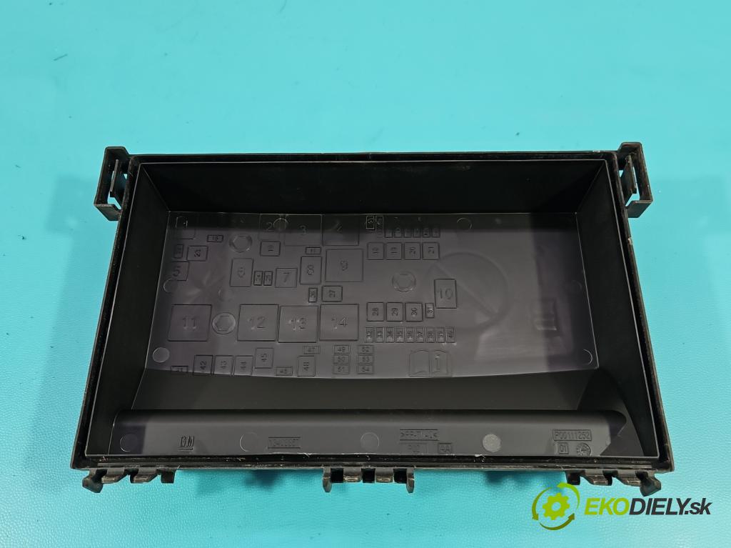 Opel Astra IV 2009-2015 1.6 16V 116 hp manual 85 kW 1598 cm3 5- skříňka pojistková 13368638 (Pojistkové skříňky)