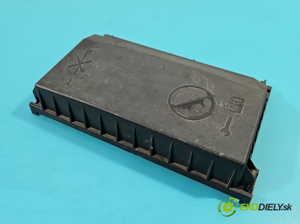 Opel Astra IV 2009-2015 1.6 16V 116 hp manual 85 kW 1598 cm3 5- skříňka pojistková 13368638 (Pojistkové skříňky)