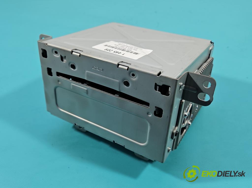 Opel Astra IV 2009-2015 1.6 16V 116 HP manual 85 kW 1598 cm3 5- Radio originál 22976603