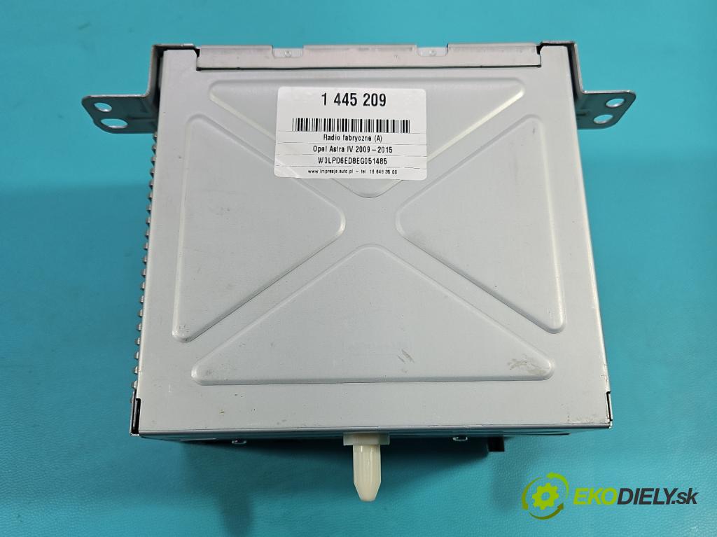 Opel Astra IV 2009-2015 1.6 16V 116 HP manual 85 kW 1598 cm3 5- Radio originál 22976603