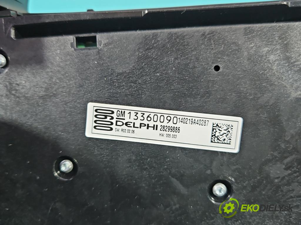 Opel Astra IV 2009-2015 1.6 16V 116 HP manual 85 kW 1598 cm3 5- prepínač rádio: navigácie 13360090