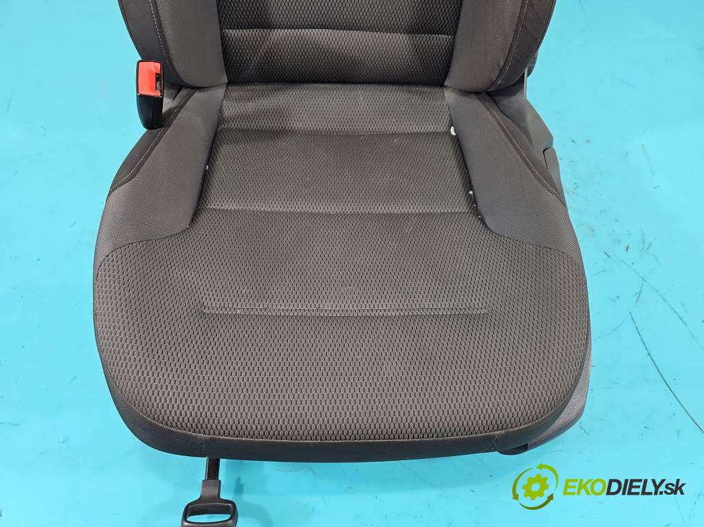 Vw Golf VII 2012-2020 1.6 tdi 110 HP manual 81 kW 1598 cm3 5- Sedačka ľavý  (Sedačka, sedadlo)