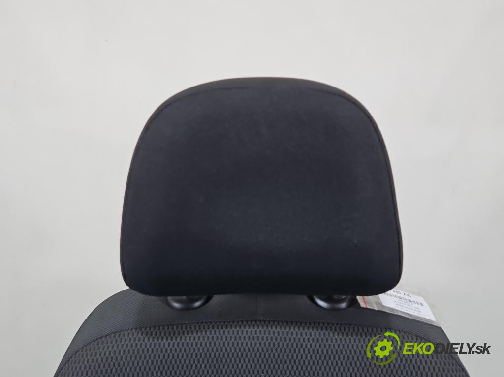 Vw Golf VII 2012-2020 1.6 tdi 110 HP manual 81 kW 1598 cm3 5- Sedačka pravý  (Sedačka, sedadlo)