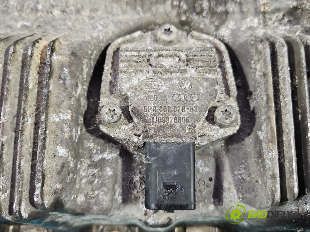 Vw Golf plus 1.6 SR 102 HP manual 75 kW 1595 cm3 5- vaňa olejová 1J0907660G (Olejová vaňa)