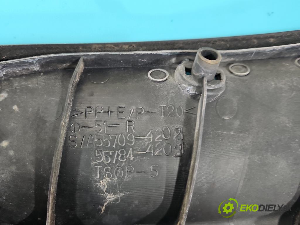 Toyota Rav4 II 2000-2005 2.0 D4D 116 HP manual 85 kW 1995 cm3 5- torpédo 55708-42110 (Torpédo (plast pod čelným sklom))