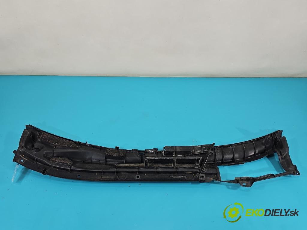 Toyota Rav4 II 2000-2005 2.0 D4D 116 HP manual 85 kW 1995 cm3 5- torpédo 55708-42110 (Torpédo (plast pod čelným sklom))