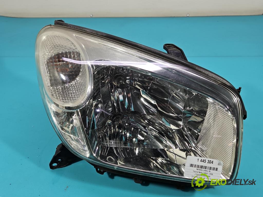 Toyota Rav4 II 2000-2005 2.0 D4D 116 HP manual 85 kW 1995 cm3 5- Reflektor: pravý  (Svetlo predné pravé)