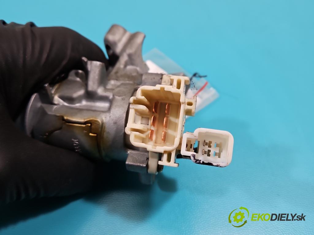 Toyota Rav4 II 2000-2005 2.0 D4D 116 HP manual 85 kW 1995 cm3 5- Spínačka 89783-52040 (Spínacia skrinka)