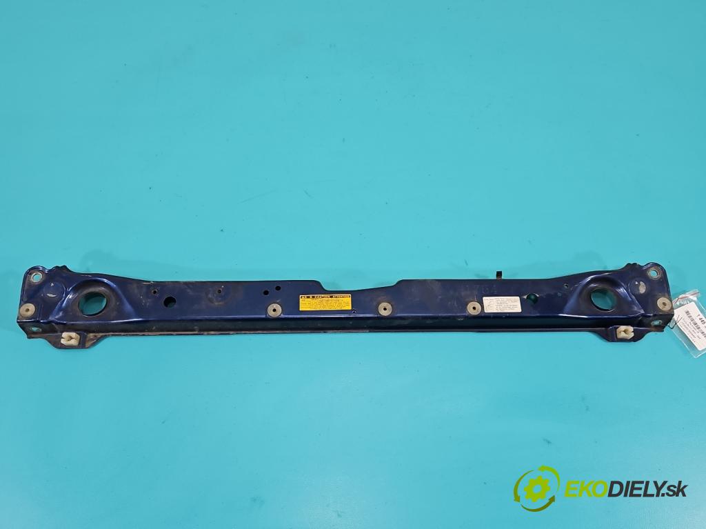 Toyota Rav4 II 2000-2005 2.0 D4D 116 hp manual 85 kW 1995 cm3 5- stěna přední  (Výztuhy přední)