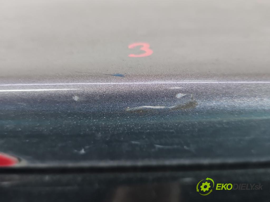 Vw Golf plus 1.6 SR 102 hp manual 75 kW 1595 cm3 5- zadní kufrové dveře  (Zadní kapoty)