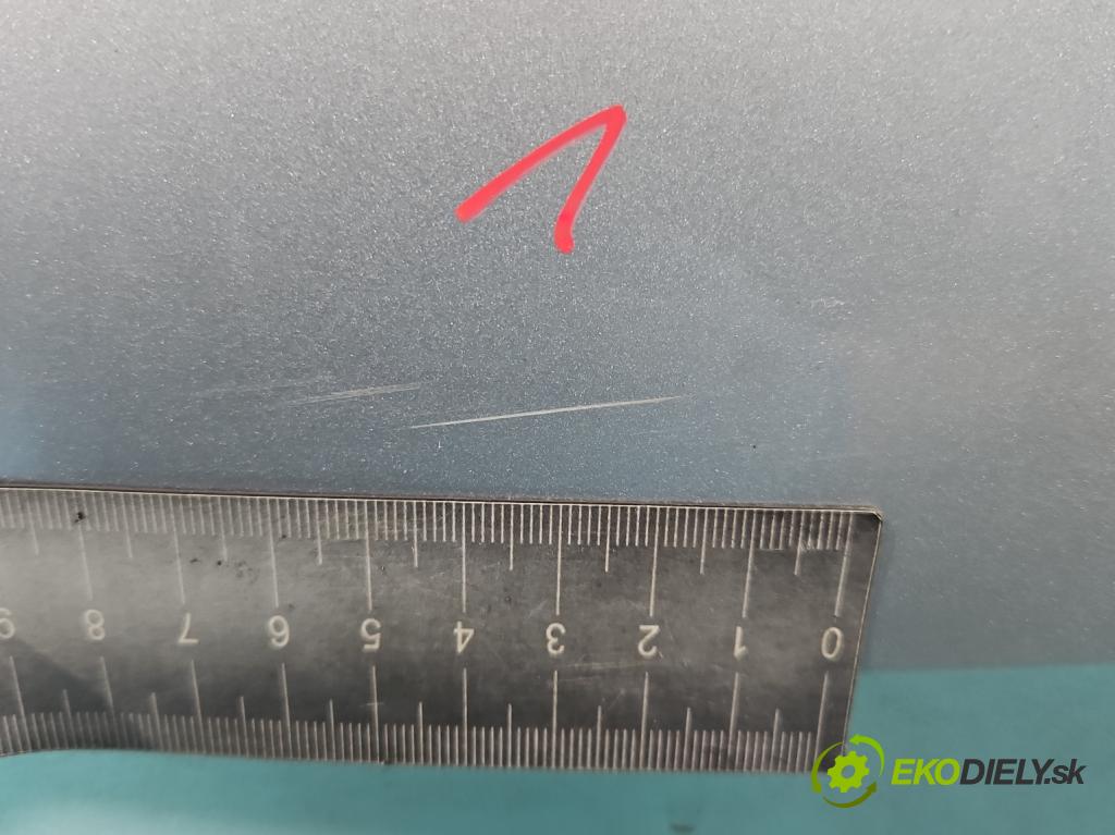 Vw Golf VII 2012-2020 1.6 tdi 110 hp manual 81 kW 1598 cm3 5- zadní kufrové dveře  (Zadní kapoty)