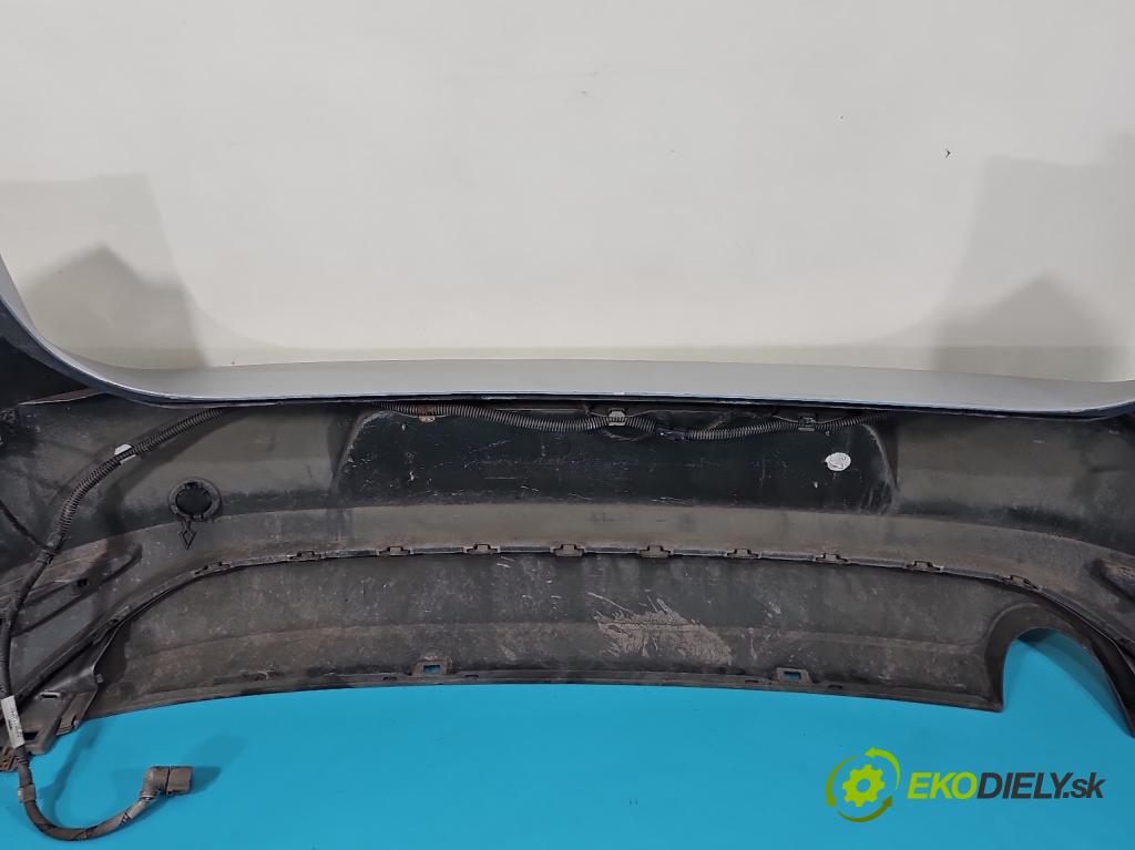 Vw Golf VII 2012-2020 1.6 tdi 110 hp manual 81 kW 1598 cm3 5- nárazník zadní  (Klika dveří ostatní)