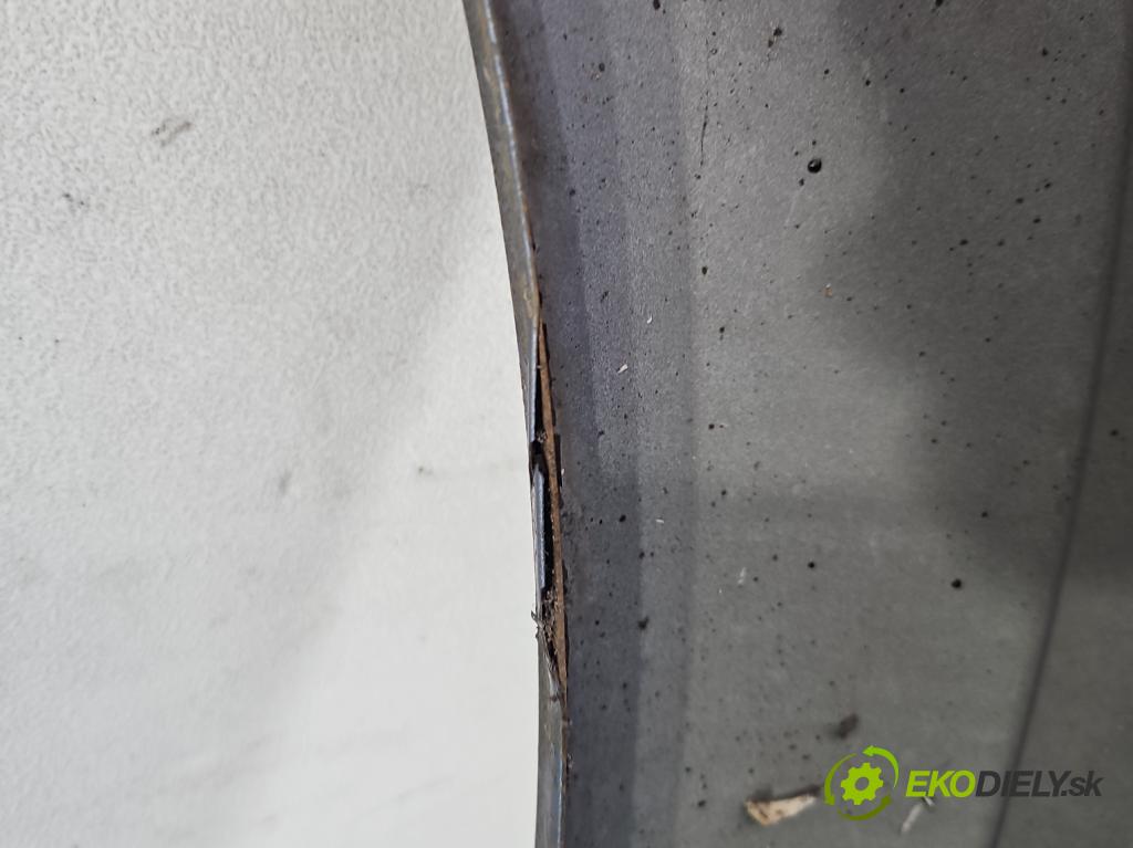 Opel Vectra C 2002-2008 1.9 cdti 150 HP manual 110 kW 1910 cm3 5- blatník predné pravý  (Kľučka dverí ostatné)