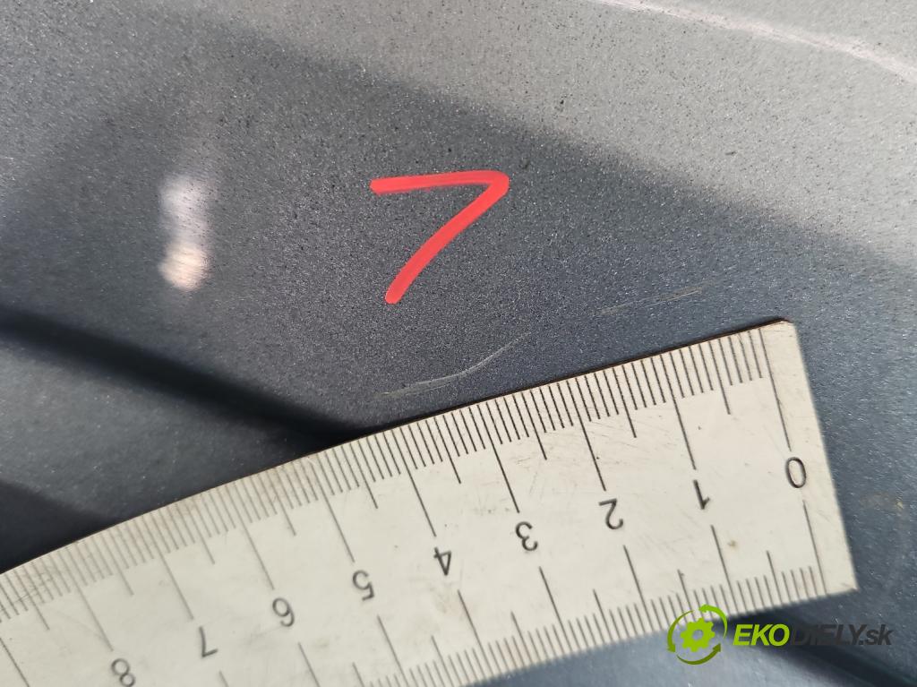 Opel Vectra C 2002-2008 1.9 cdti 150 HP manual 110 kW 1910 cm3 5- blatník predné pravý  (Kľučka dverí ostatné)