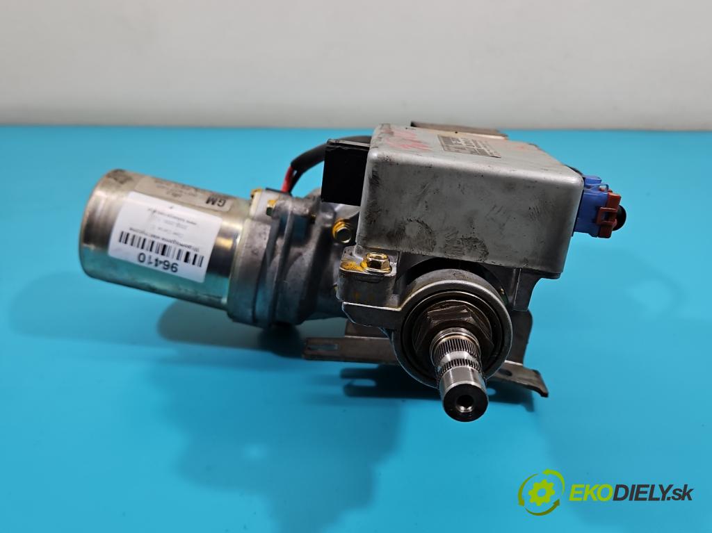 Opel Corsa C 2000-2006 1.2 16V 75 HP manual 55 kW 1199 cm3 3- čerpadlo posilovač 24463938 (Servočerpadlo, pumpa riadenia)