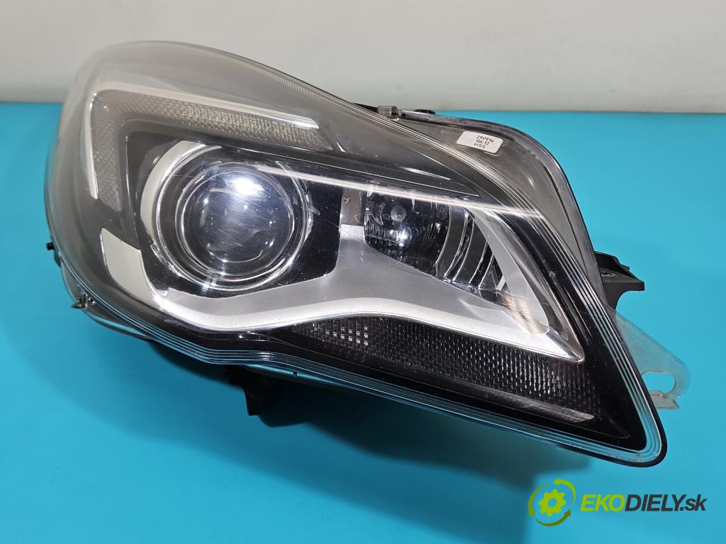 Opel Insignia A 2008-2017 2.0 cdti automatic 143,1 kW 1956 cm3 5- Reflektor: pravý 13426664 (Svetlo predné pravé)
