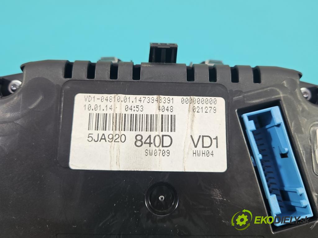 Skoda Rapid 2012-2019 1.2 TSI 86 HP manual 63 kW 1197 cm3 5- prístrojovka/ budíky 5JA920840D (Prístrojová doska, displej)