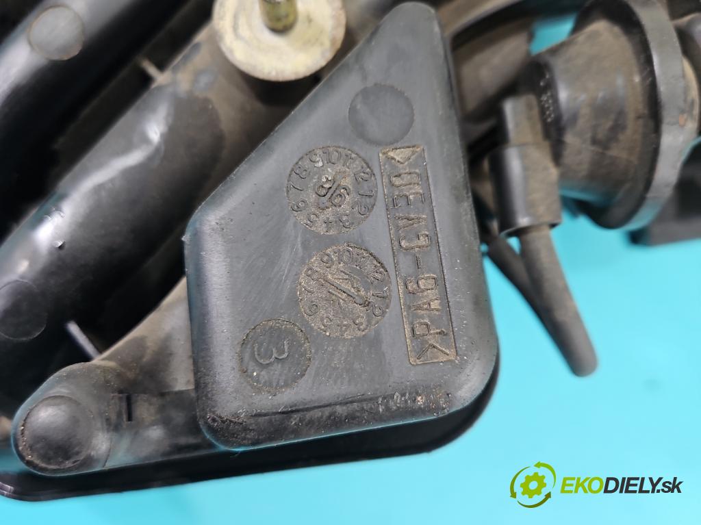 Vw Golf IV 1997-2003 1.6 SR 101 hp manual 74 kW 1595 cm3 5- potrubí sací 06A133205 (Sací potrubí)
