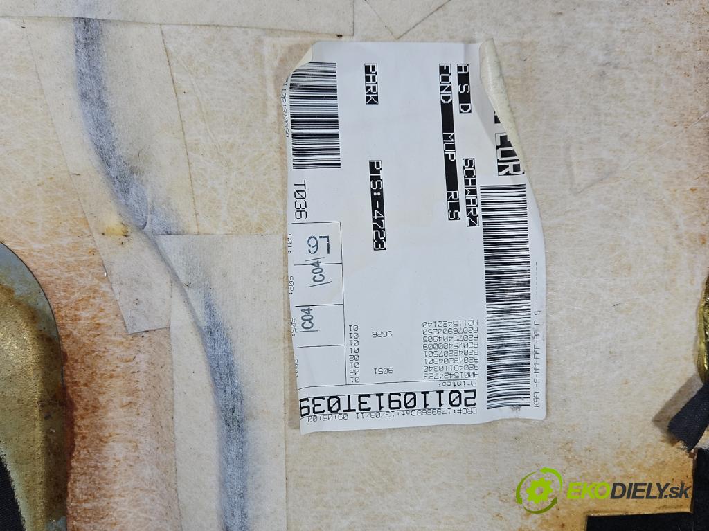 Mercedes E C207/ A207 15
