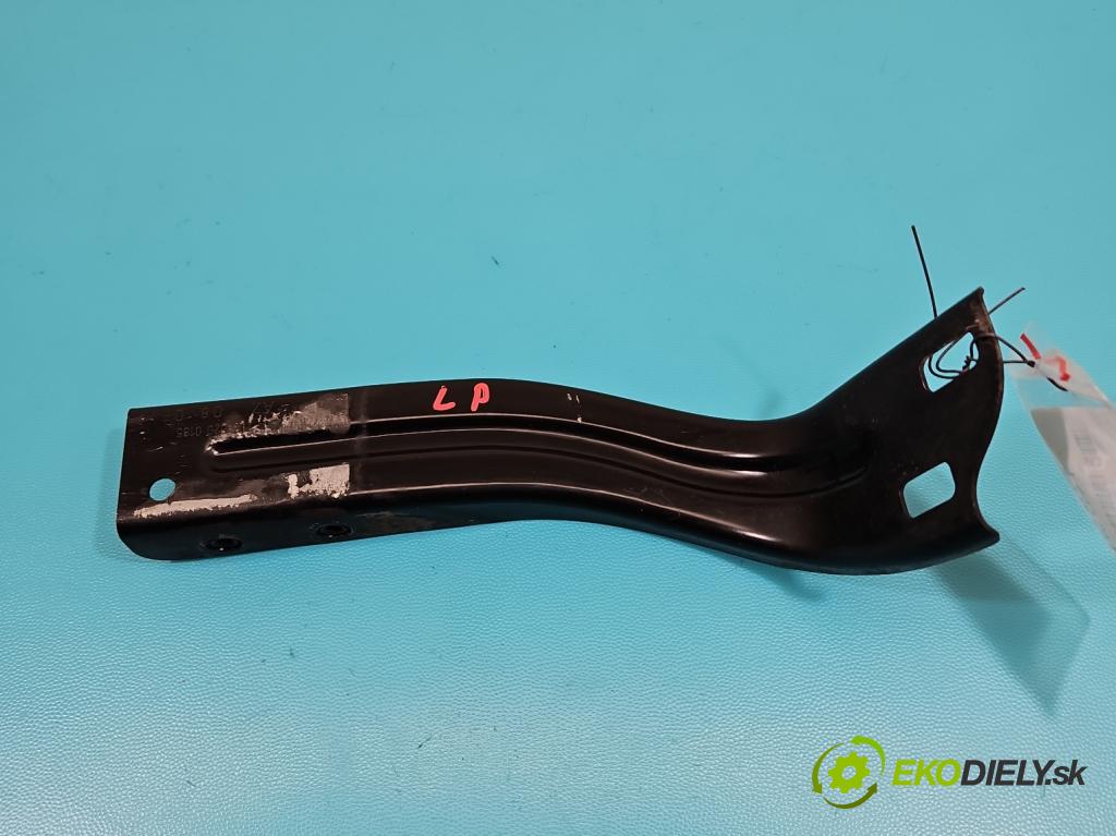 Mercedes E C207/ A207 3.0 cdi 265KM automatic 195 kW 2987 cm3 2- stěna přední A2076200185 (Výztuhy přední)